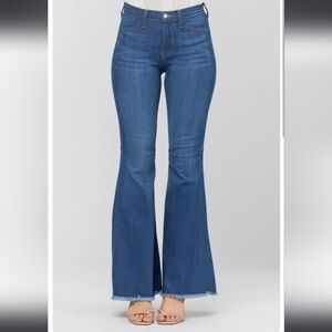 Judy Blue High Waisted Super Flare Blue Jeans          Size 15/32